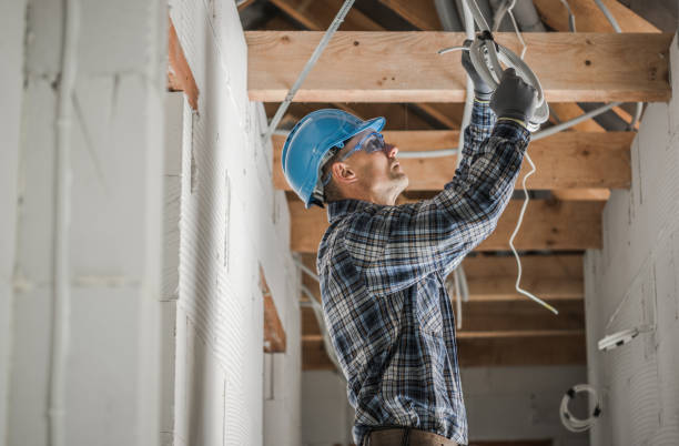 Best Emergency Electrical Repair  in Green Bay, WI